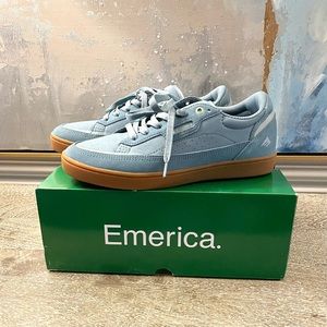 Men’s Emerica Gamma Light Blue Size 9.